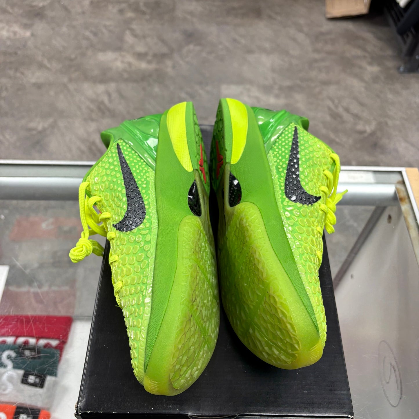 Nike Kobe 6 Protro Grinch (2020)