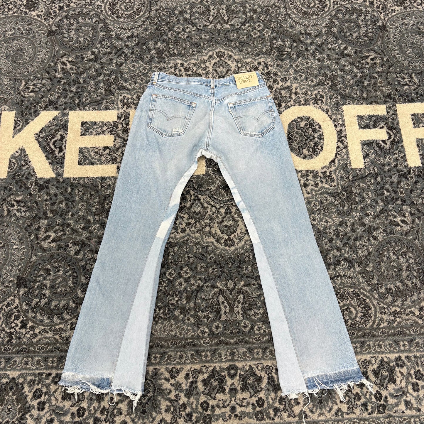 Gallery Dept. Flare Denim (32)