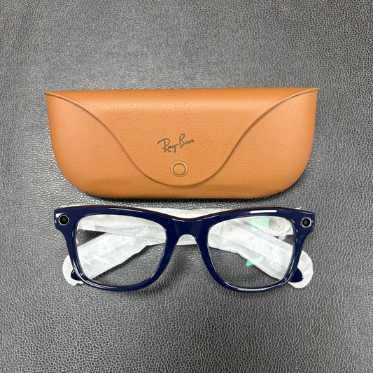 Meta x Ray-Ban Wayfarer Glasses (Gen 2) Standard 0RW4012_6628MF50 Shiny Cosmic Blue/Clear to Sapphire Transition