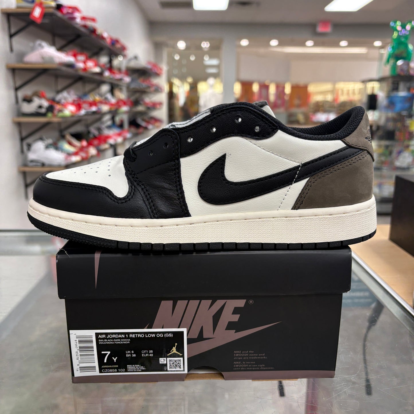 Jordan 1 Retro Low OG Mocha (GS)