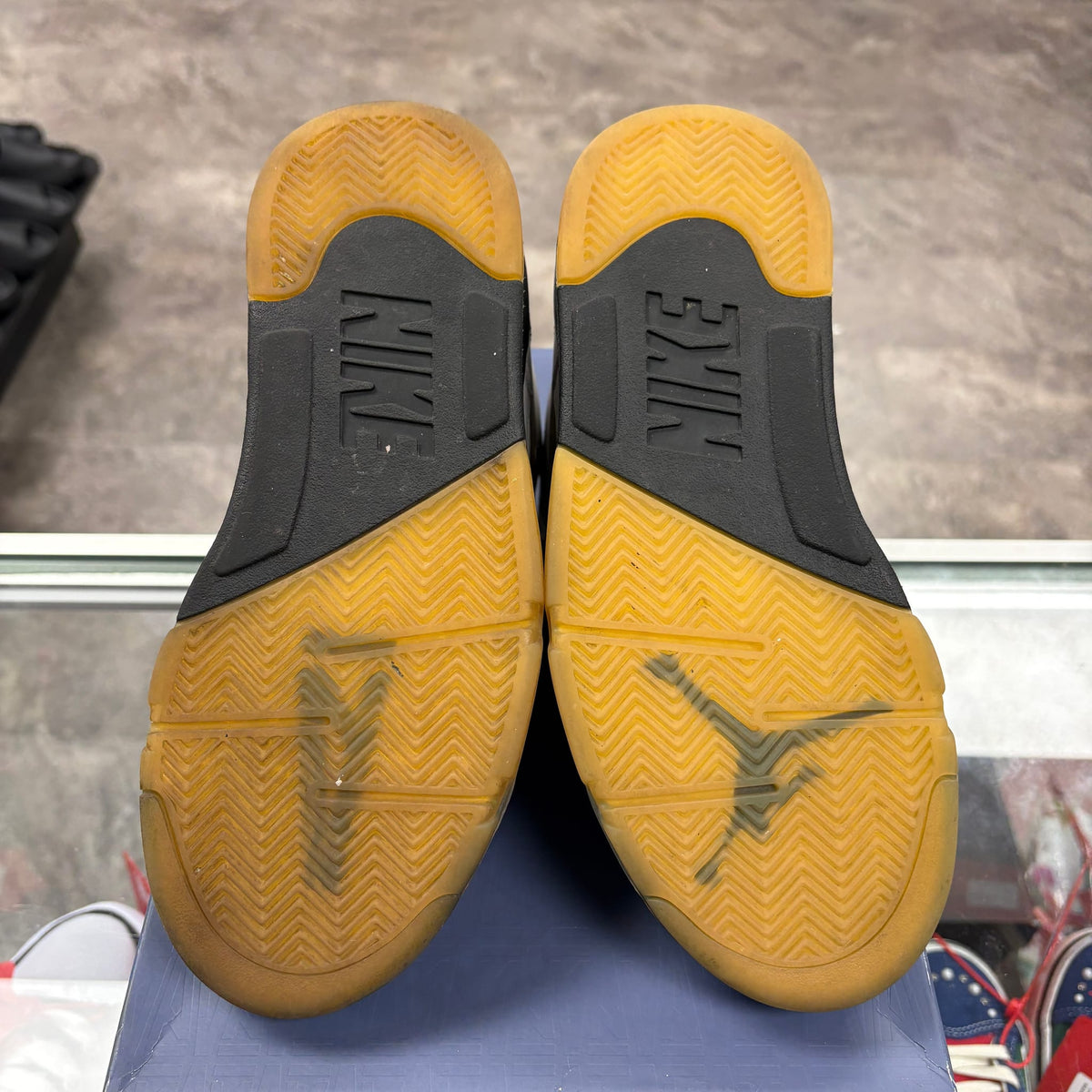 Jordan 5 Retro A Ma Maniére Dawn (Women's)