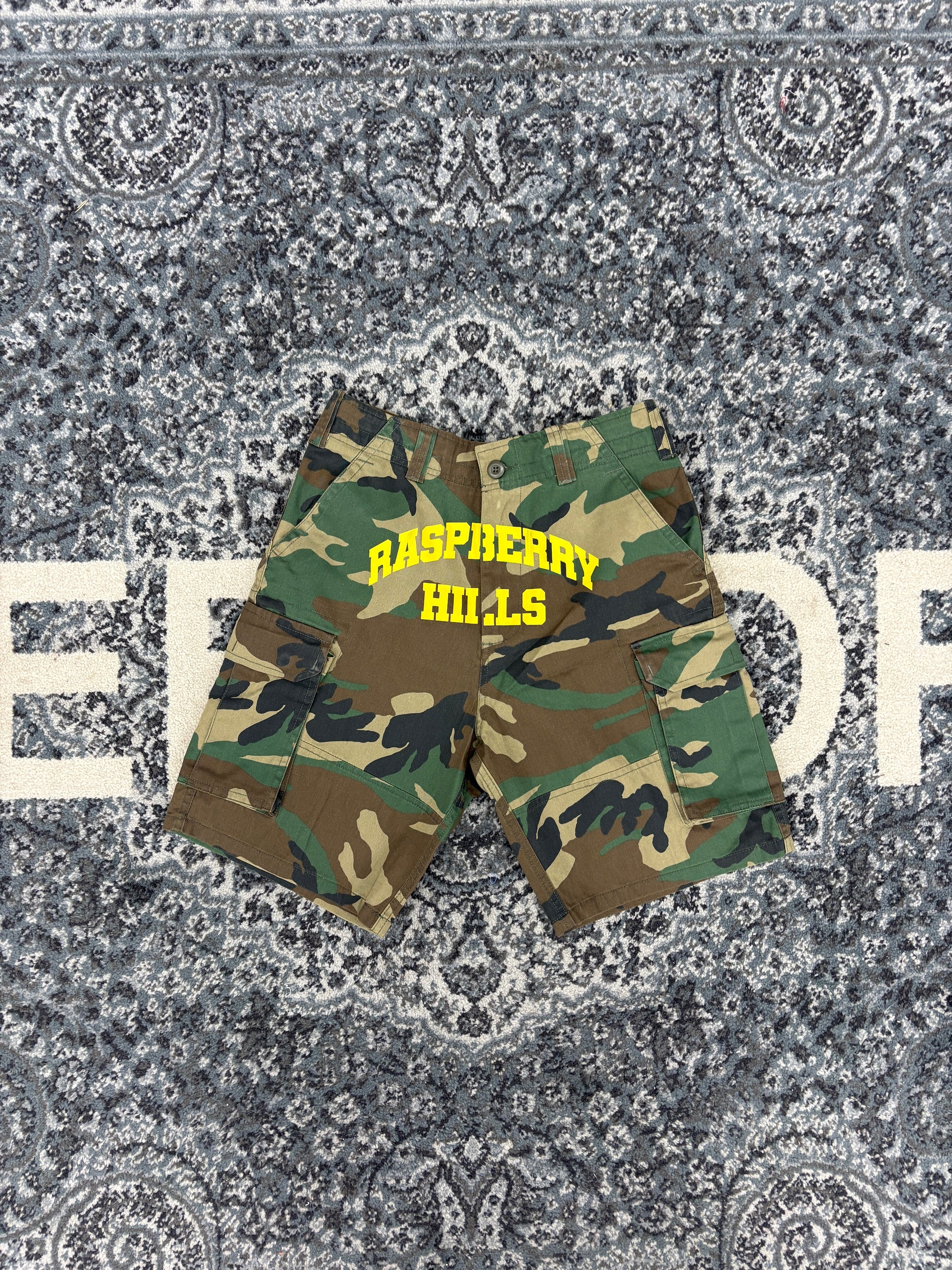 GV Gallery Camo Shorts