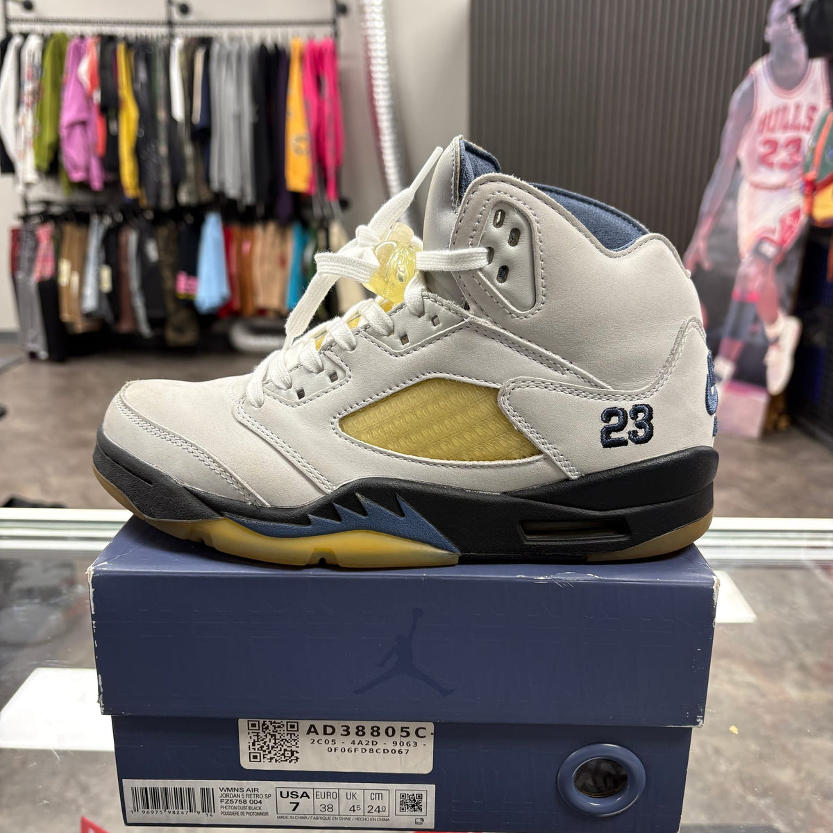 Jordan 5 Retro A Ma Maniére Dawn (Women's)